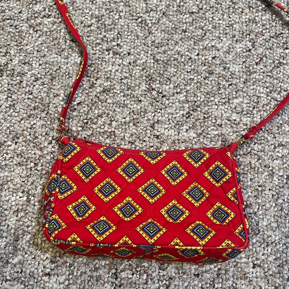 Vera Bradley Red Geometric Crossbody Bag - Picture 2 of 7